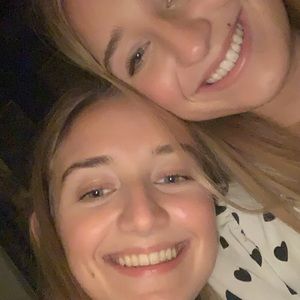 Meet your Posher, Ava